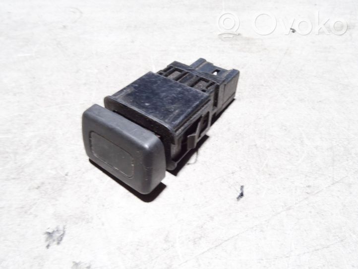 Honda Civic Interrupteur antibrouillard M157902