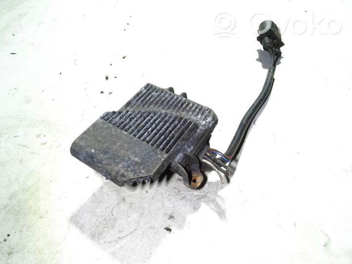 Volkswagen Phaeton Coolant fan relay 885002755