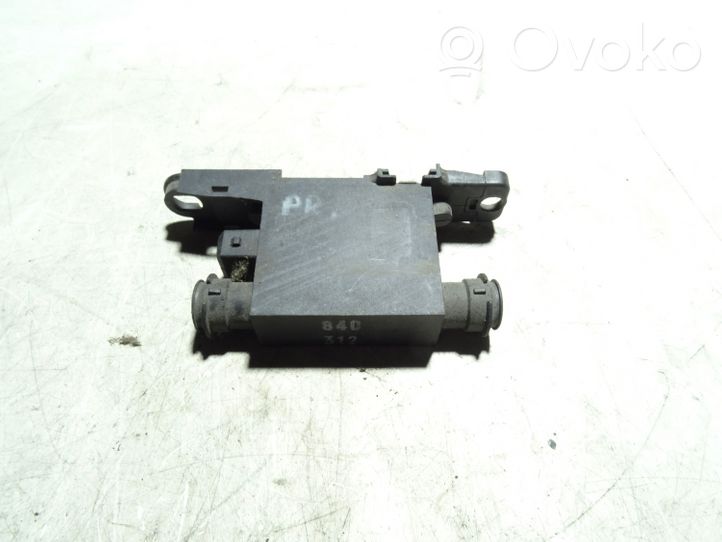 Audi A4 S4 B5 8D Centralina/modulo chiusura centralizzata portiere 4A0959981A