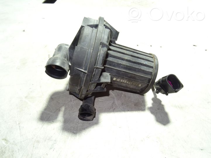 Volkswagen Phaeton Secondary air pump 07C959253A