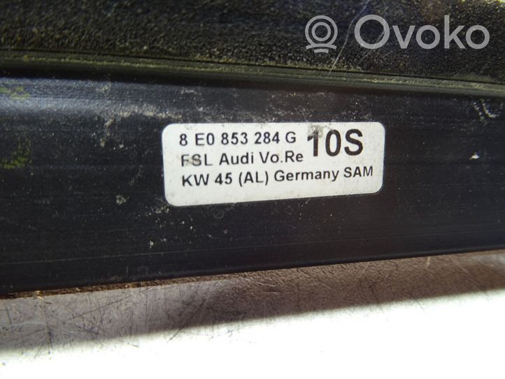 Audi A4 S4 B7 8E 8H Moulures des vitres de la porte avant 8E0853284G