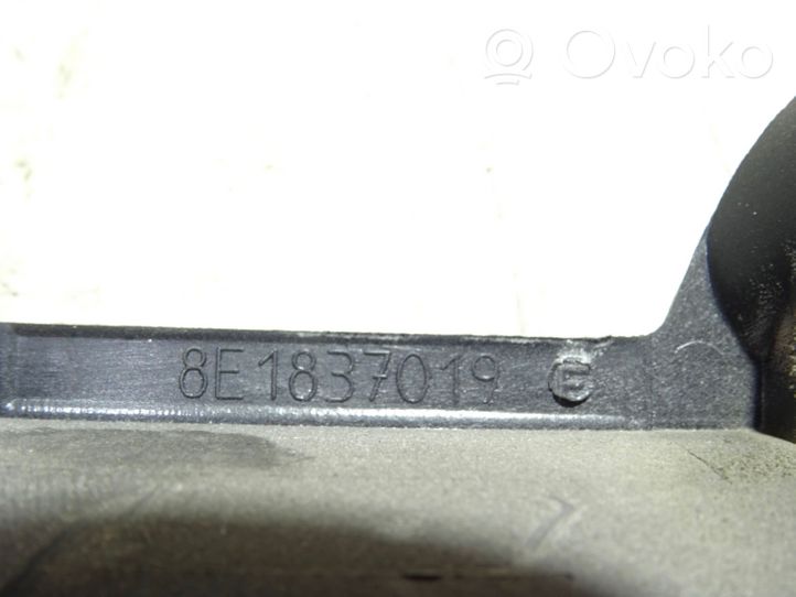 Audi A4 S4 B7 8E 8H Maniglia interna per portiera anteriore 8E1837019