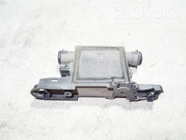 Audi A6 S6 C5 4B Oven keskuslukituksen ohjausyksikön moduuli 4A0959981