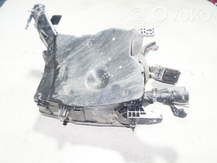 Toyota Avensis T270 Module de fusibles 7379R0A2