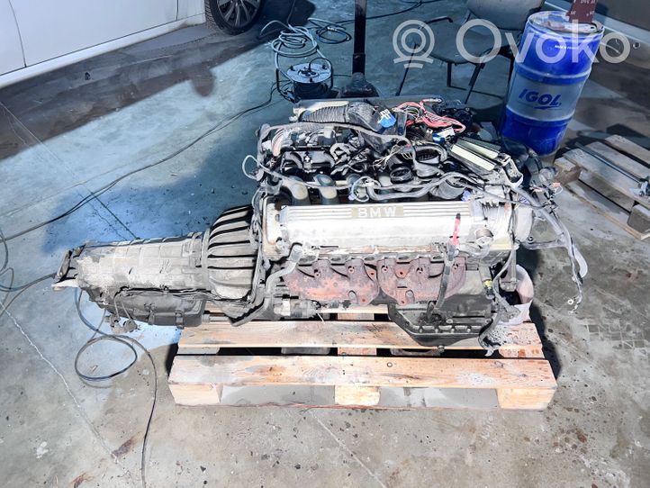 BMW 8 E31 Motor M70B50