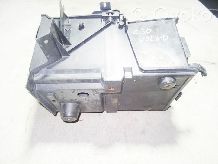 Volvo C30 Support boîte de batterie 30667941