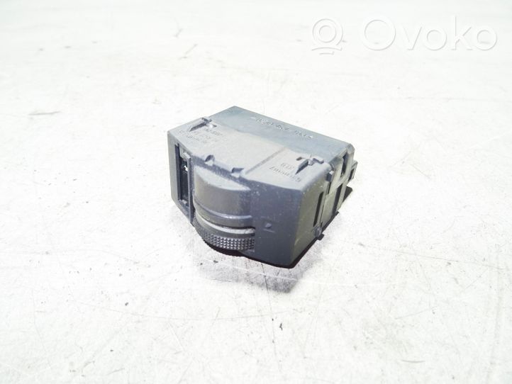 Audi A6 Allroad C5 Panel lighting control switch 4B0919093A