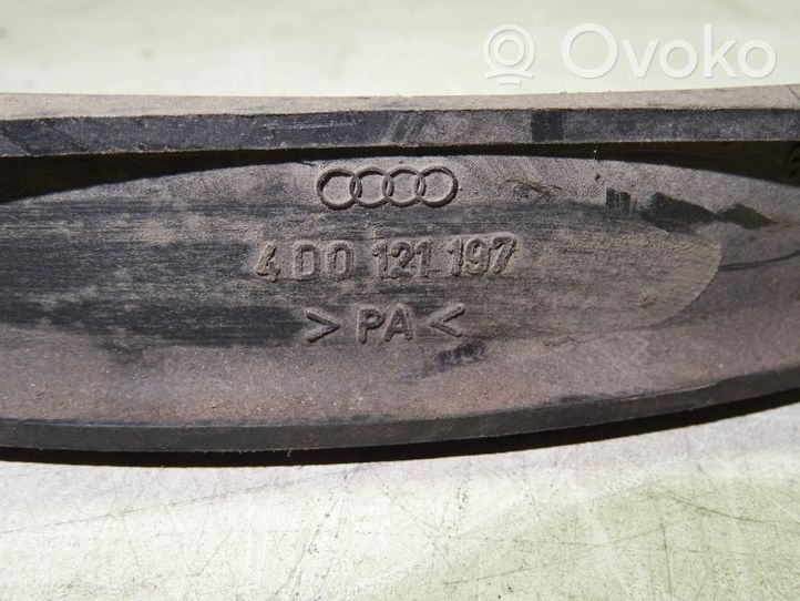 Audi A8 S8 D2 4D Osłona wentylatora chłodnicy 4D0121197