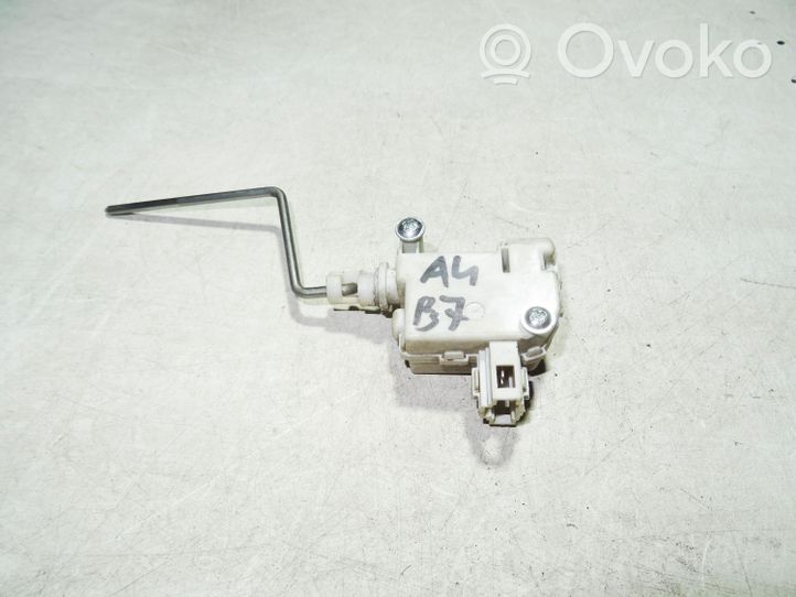 Audi A4 S4 B7 8E 8H Serratura del tappo del serbatoio del carburante 8E0862153A