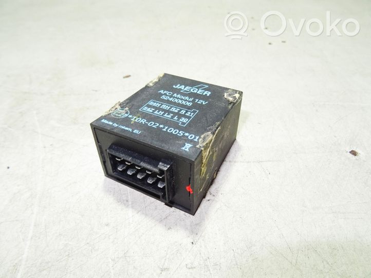 Toyota Avensis T250 Tow bar trailer control unit/module 52400006