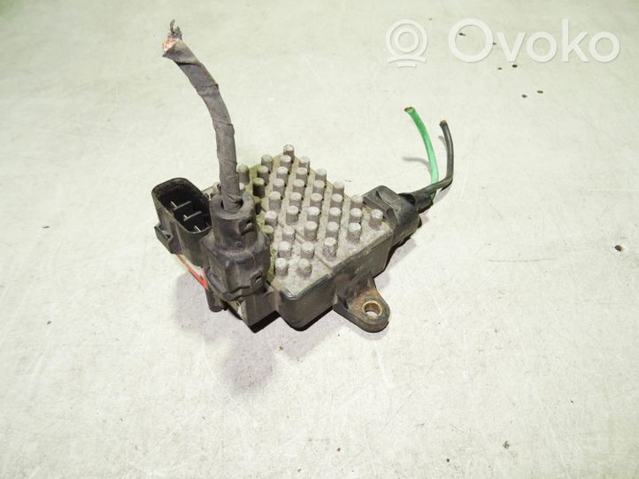 Hyundai Sonata Coolant fan relay 253853K215