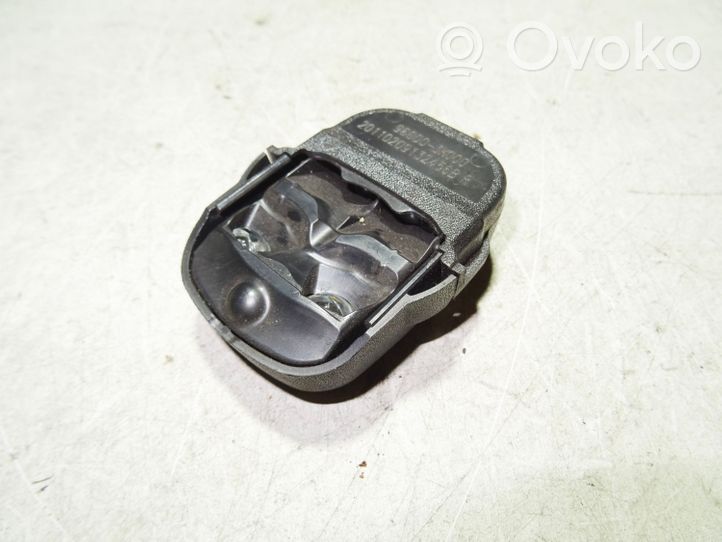 Hyundai Santa Fe Rain sensor 960003K000