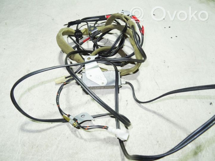 Toyota Avensis T250 Aerial antenna amplifier 8630005151