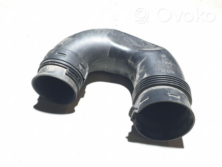 Volkswagen Touran II Air intake hose/pipe 1K0129618BQ