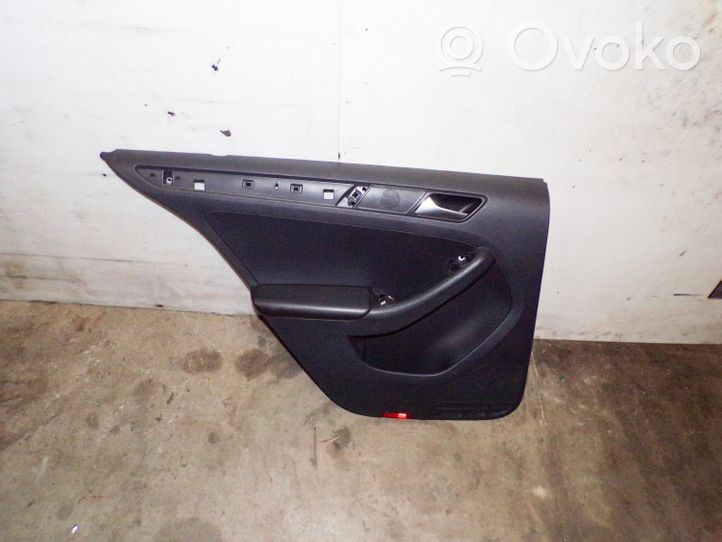 Volkswagen Jetta VI Rivestimento del pannello della portiera posteriore 5C6867211A