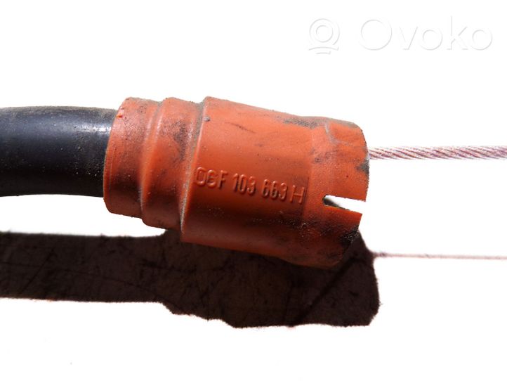 Audi A3 S3 A3 Sportback 8P Oil level dip stick 06F103663H