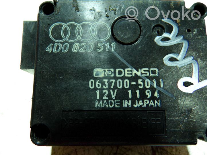 Audi A8 S8 D2 4D Oro sklendės varikliukas 4D0820511