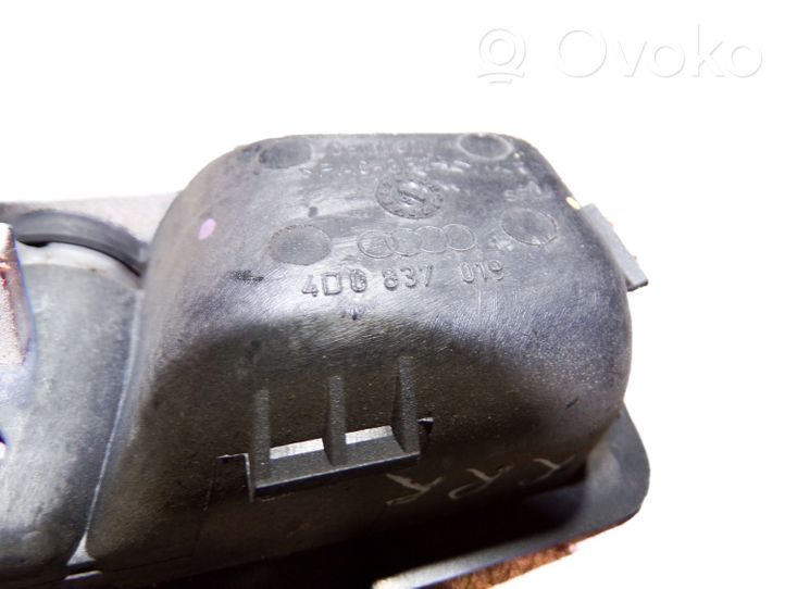 Audi A8 S8 D2 4D Maniglia interna per portiera anteriore 4D0837019