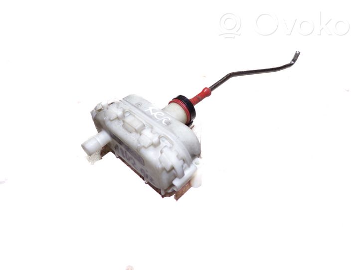 Audi A8 S8 D2 4D Central locking vacuum pump 4A0862153B