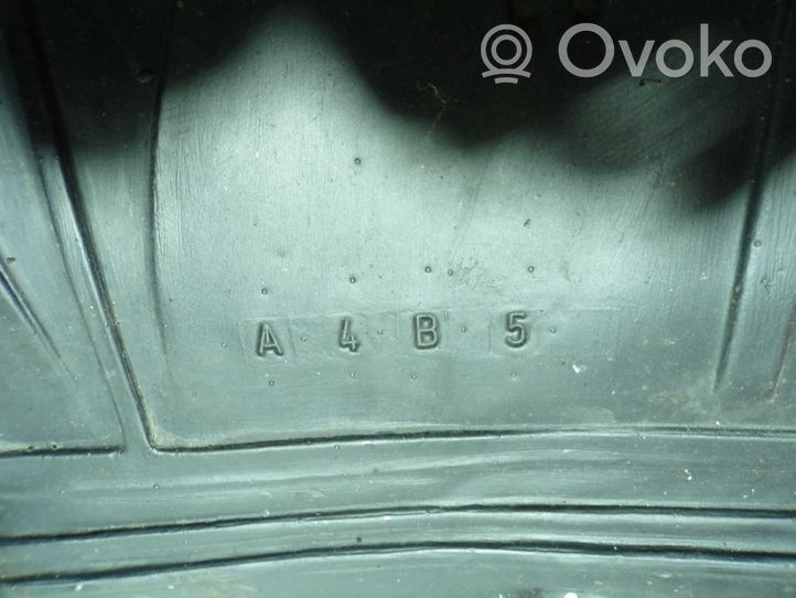 Audi A4 S4 B5 8D Cache de protection sous moteur 