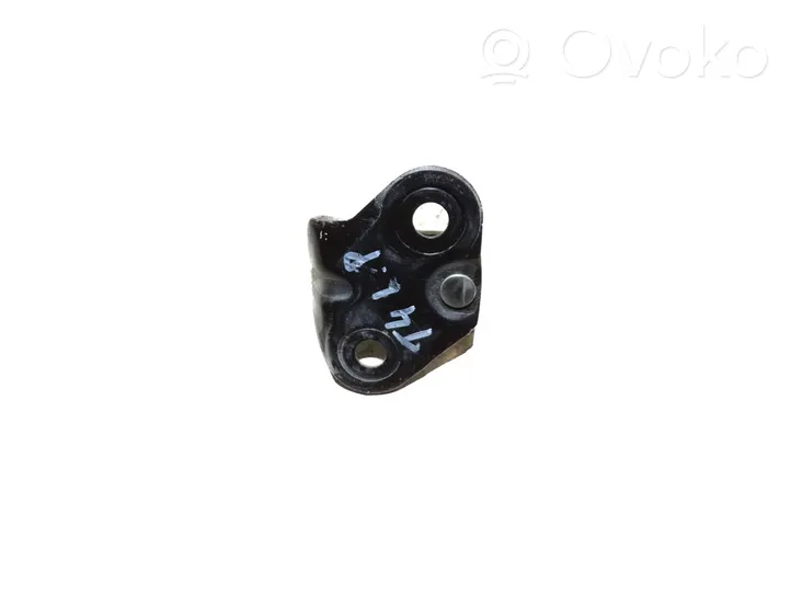 Volkswagen Transporter - Caravelle T4 Front door lock loop/hook striker 7D0837767D