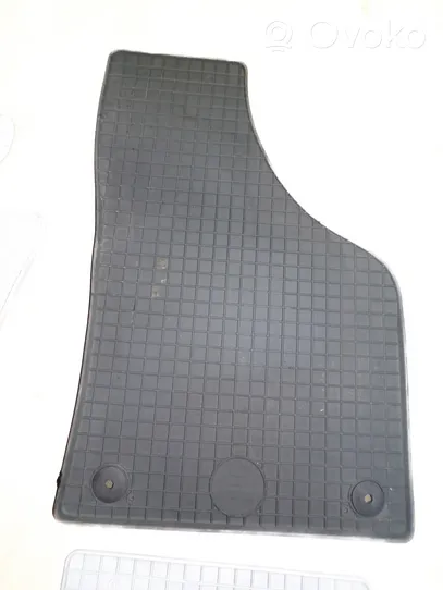 Volkswagen Golf V Kit tapis de sol auto 