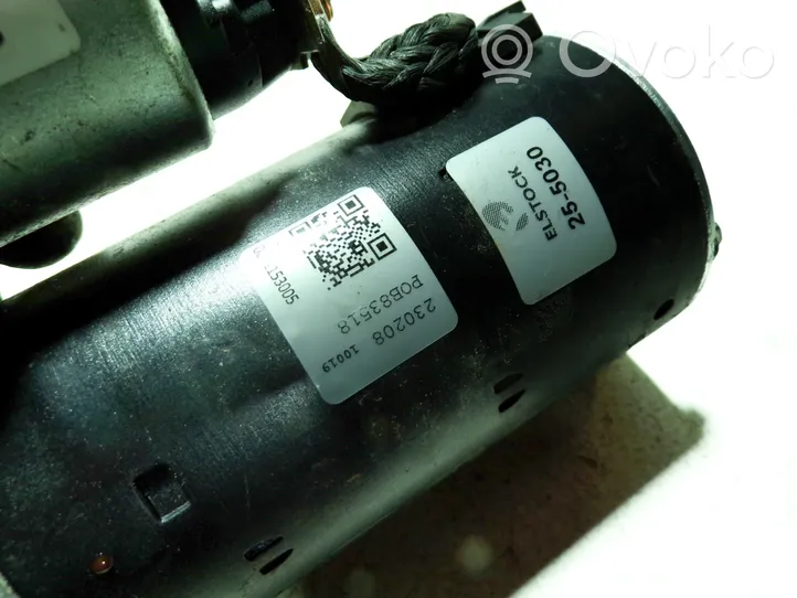 Volkswagen Caddy Starter motor 