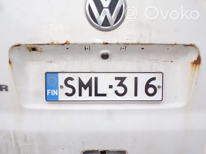 Volkswagen Transporter - Caravelle T5 Takaluukun/tavaratilan kansi 