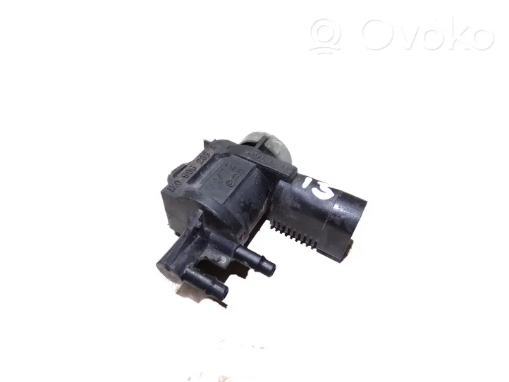 Volkswagen Transporter - Caravelle T5 Turbo solenoid valve 1K0906283A