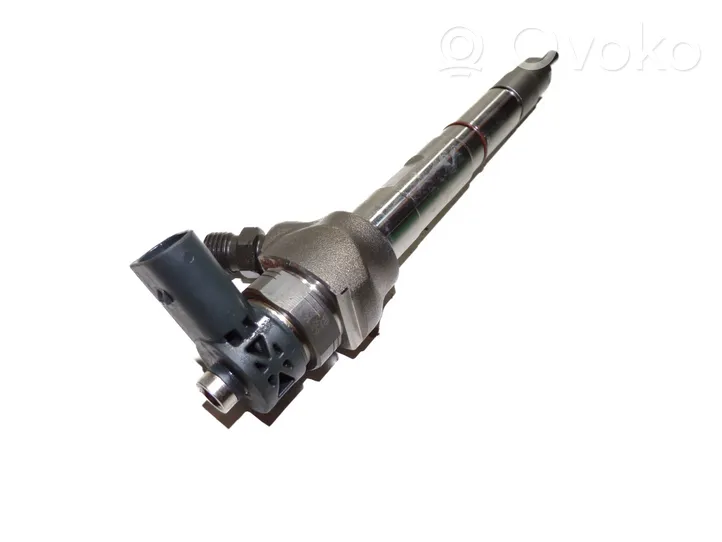 Volkswagen PASSAT B8 Injecteur de carburant 04L130277AC