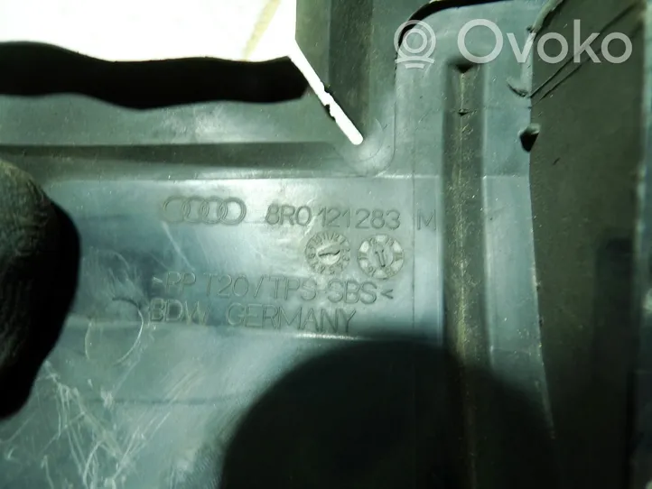 Audi Q5 SQ5 Välijäähdyttimen ilmakanavan ohjain 8R0121283M
