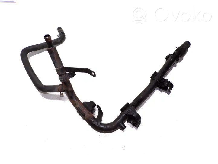 Volkswagen Transporter - Caravelle T4 Engine coolant pipe/hose 074121065AE