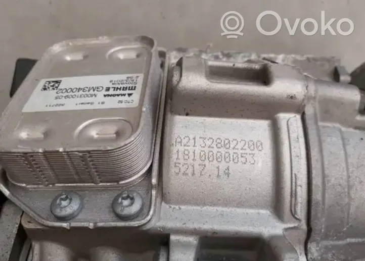 Mercedes-Benz E AMG W213 Motor reductor de la caja de velocidades a2132802200