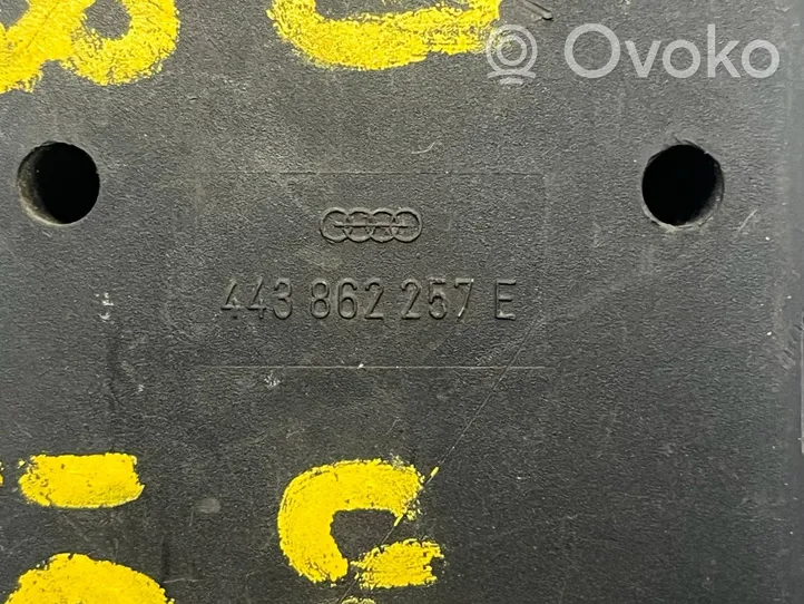 Audi 80 90 S2 B4 Pompa podciśnienia / Vacum 443862257E