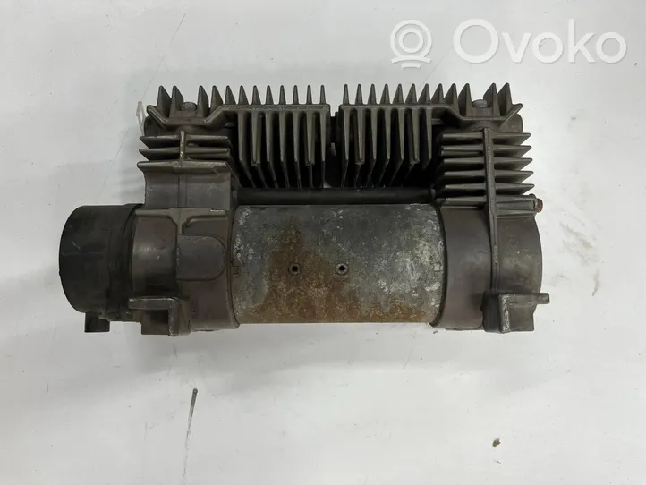 Mercedes-Benz Sprinter W901 W902 W903 W904 Compressore/pompa sospensioni pneumatiche A0005531016