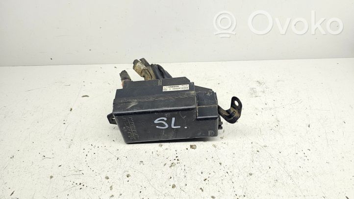 Subaru Legacy Drošinātāju bloks 82231AE000