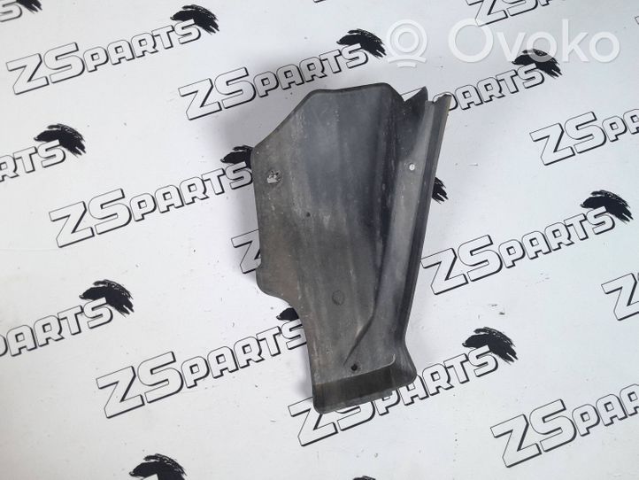 BMW 3 E36 Rivestimento paraspruzzi parafango posteriore 8122069