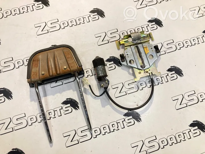 BMW 7 E32 Motorino di regolazione del sedile 0130002400