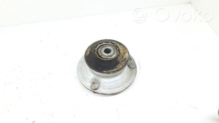 BMW 1 E81 E87 Soporte de puntal superior delantero 31336760943