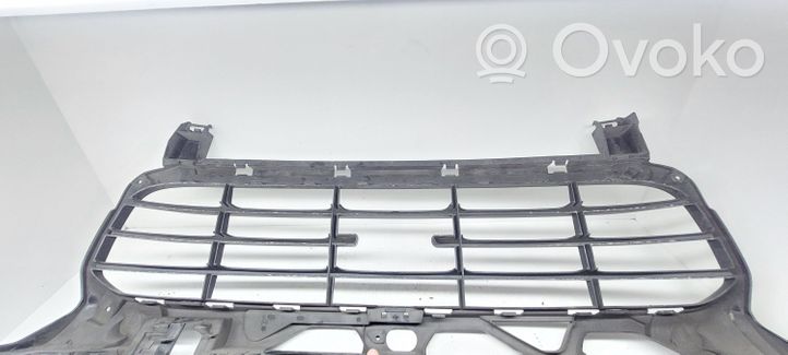 Porsche Cayenne (92A) Maskownica / Grill / Atrapa górna chłodnicy 7P5807683