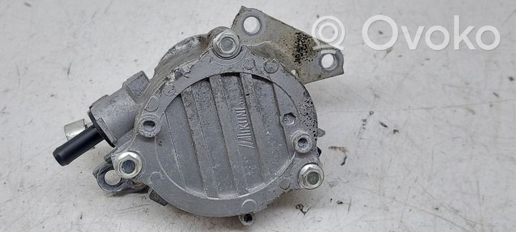 Subaru XV II Pompe à vide 14073634