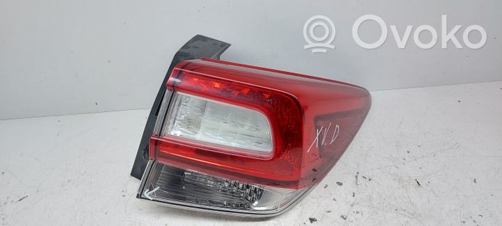 Subaru XV II Luz trasera/de freno 92432200