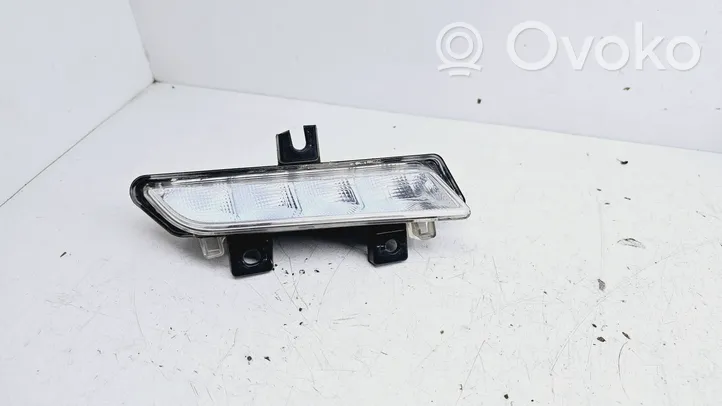 Renault Captur Faro diurno con luce led 266003864R