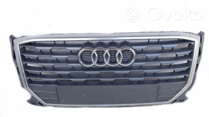 Audi Q2 - Maskownica / Grill / Atrapa górna chłodnicy 81A853651