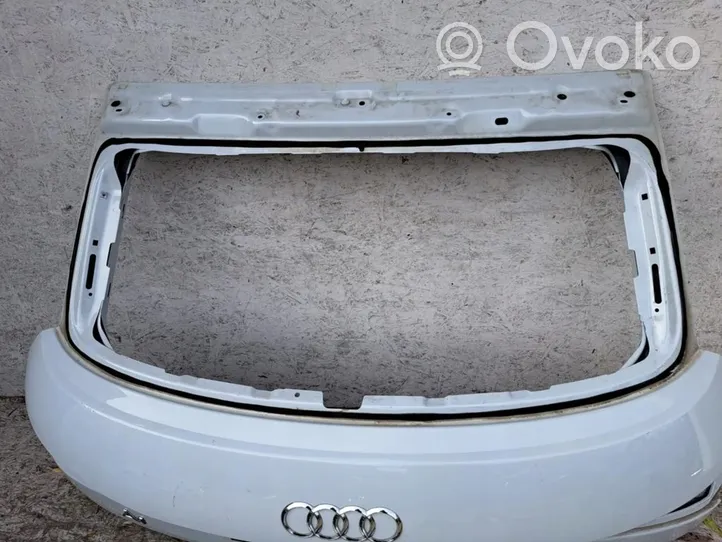 Audi A1 Tylna klapa bagażnika 