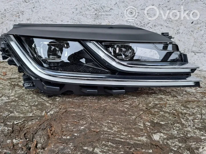 Volkswagen Arteon Lampa przednia 3G8941114