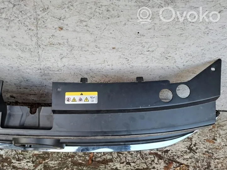 Volkswagen Tiguan Maskownica / Grill / Atrapa górna chłodnicy 5NA853653