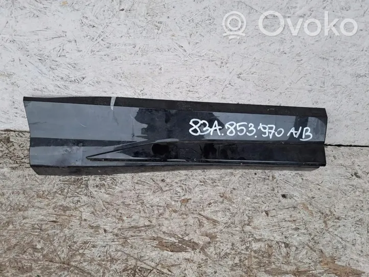 Audi Q3 F3 Takaoven lista (muoto) 83A853970A