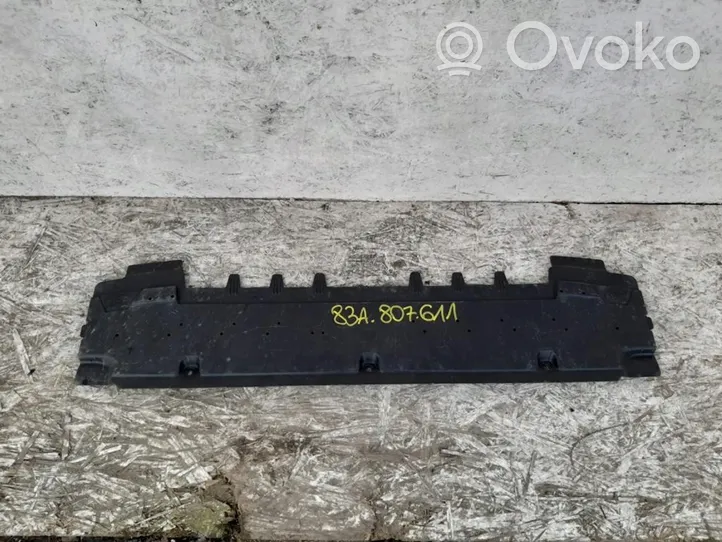 Audi Q3 F3 Osłona pod zderzak przedni / Absorber 83A807611