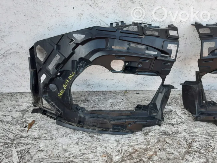 Volkswagen Golf VIII Traversa di supporto paraurti anteriore 5H0807724G